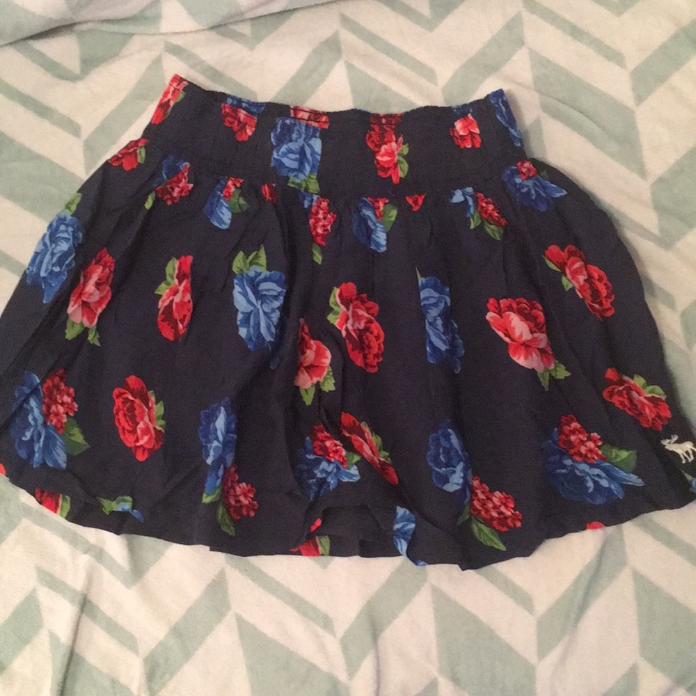 BOGO 50% OFF Abercrombie Floral Mini Skirt